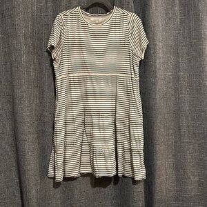 Black and cream striped mini dress WITH POCKETS